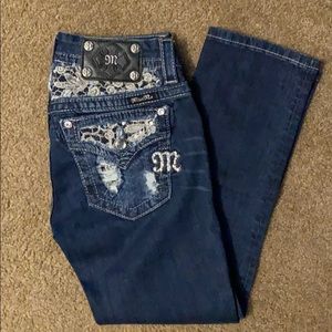 Miss Me Skinny Signature Crop Capri Lace Sequin 27